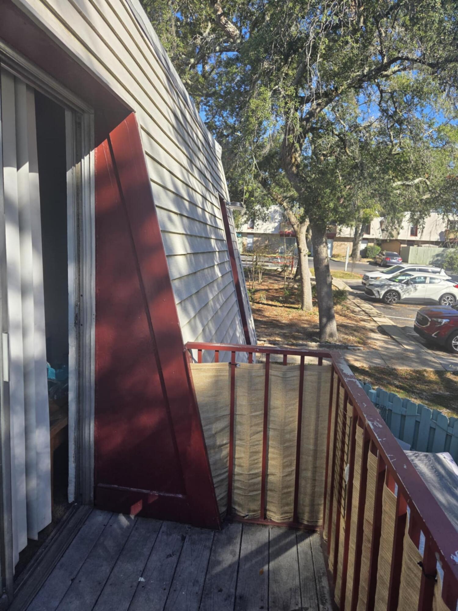 PIER ONE CONDO - Residential