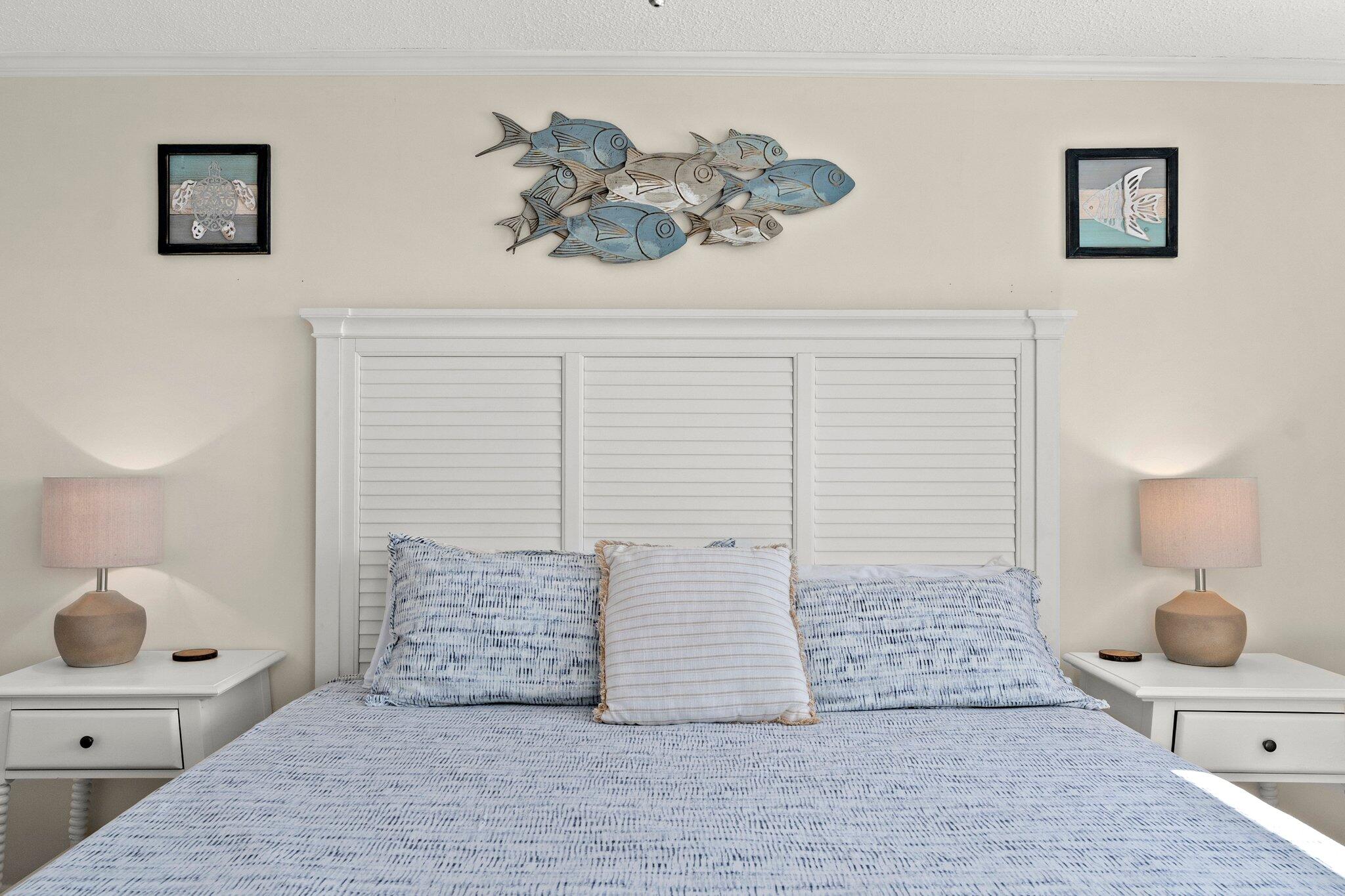 REGENCY TOWERS - Residential