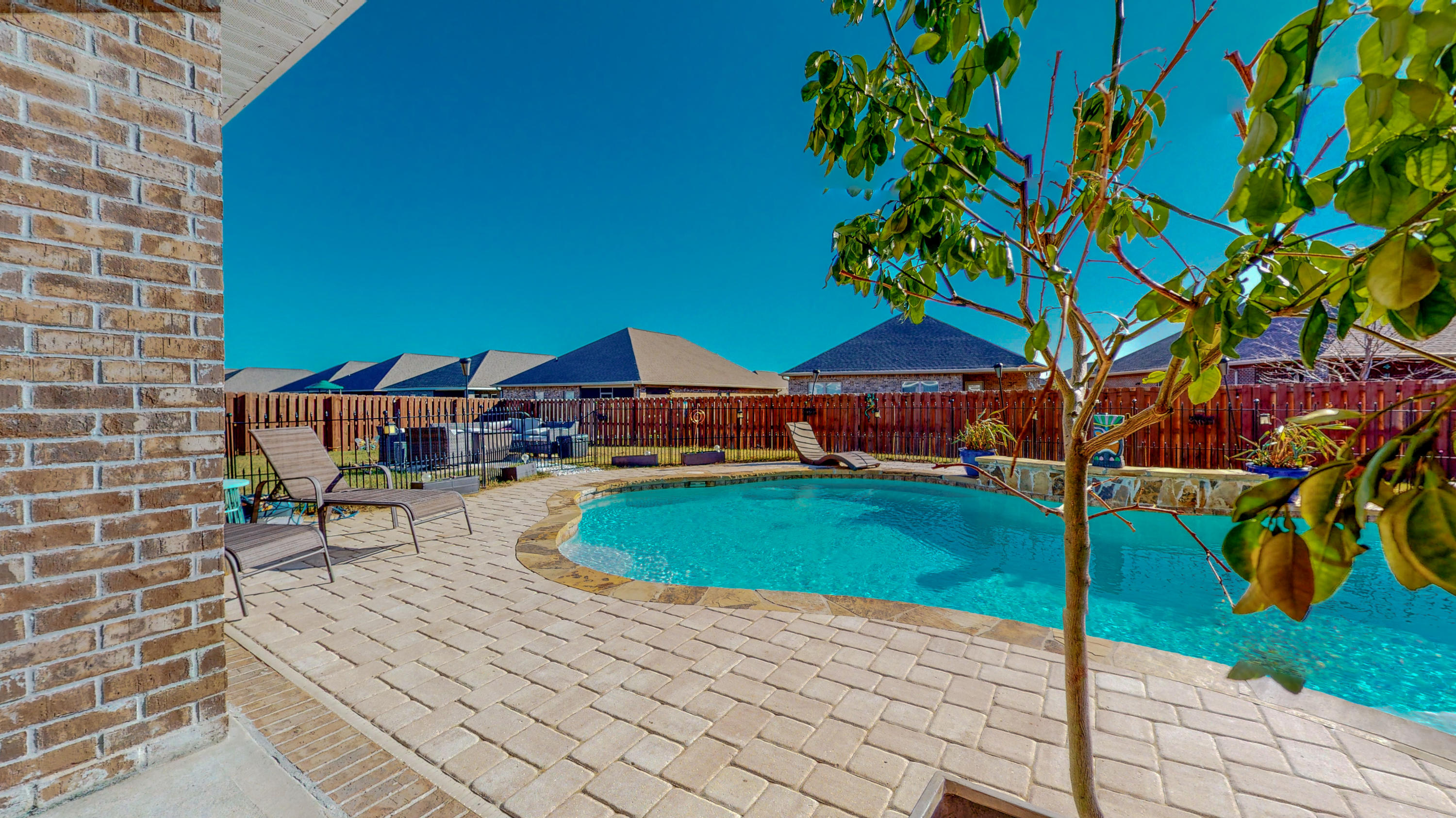 Redstone Commons - Residential