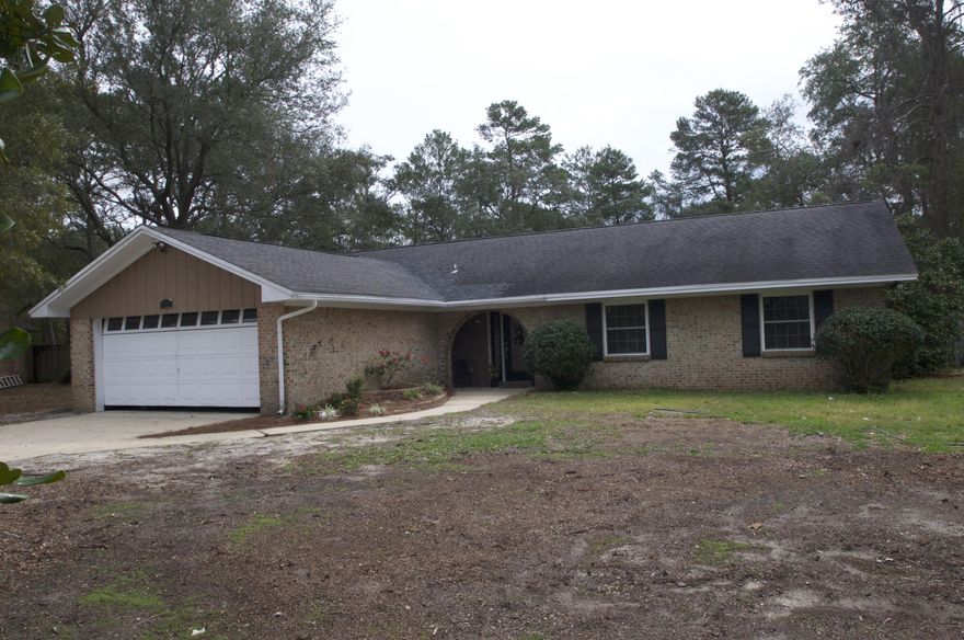 Amazing Bluewater Bay pool home, 3/2 1900 square feet for under $290,000! All updates have been done for you on this great home. Gorgeous kitchen with expresso cabinets, stainless steel appliances and granite countertops over looking family room. Travertine fireplace with bonus room behind perfect for play area for the kids, office or guest space-or all of these! Huge master suite with walk in closet, dressing area and updated vanity that overlooks oversized back yard with a inground pool. New windows in 2016, new Hot water heater 2017. Wonderful cove cul-de-sac location close to Bluewater Bay Club House, golf courses, various pools and tennis courts. Call today, this gorgeous home is priced to sell!