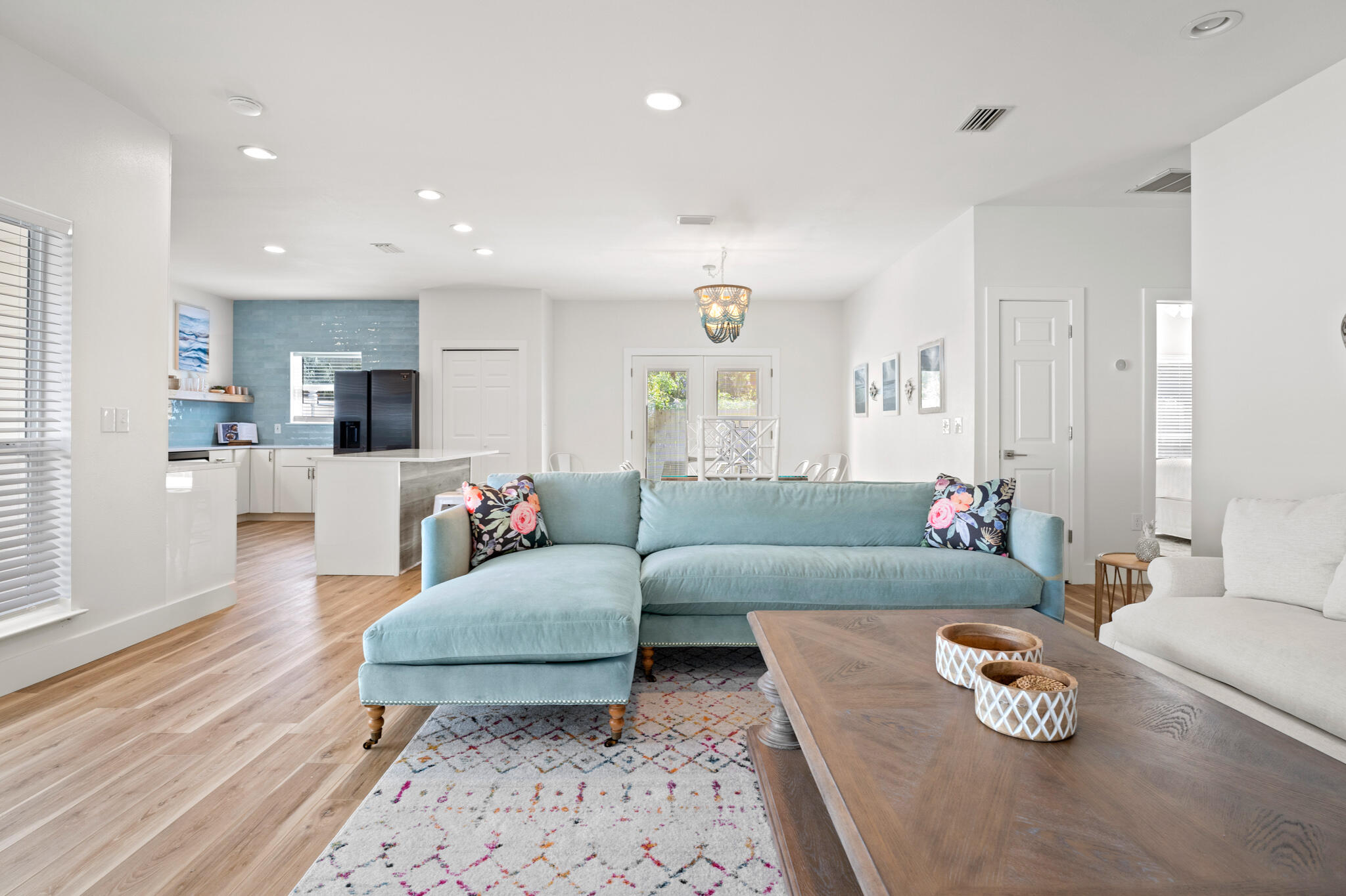 NO RECORDED SUBDIVISION - Residential