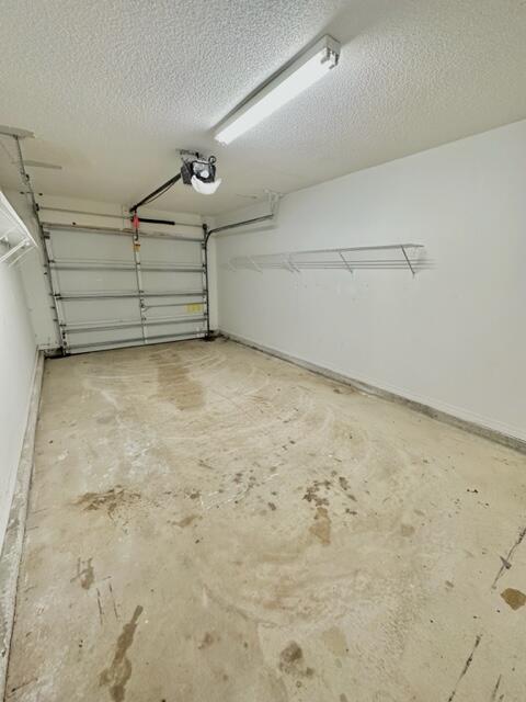 DOMENICAS COVE T/H - Residential Lease