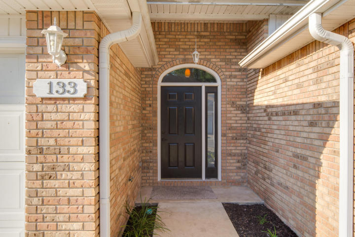 DOMENICAS COVE T/H - Residential Lease