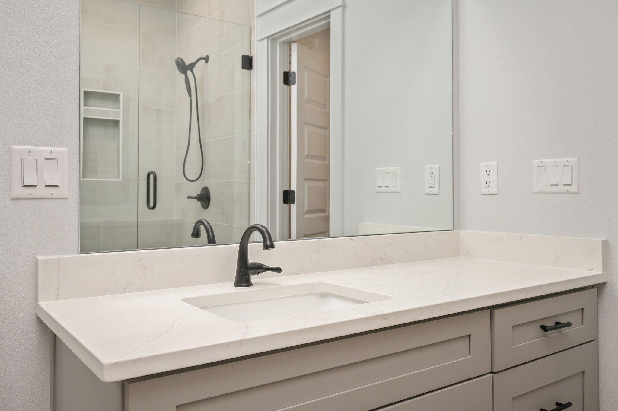 GARDEN CITY - Residential