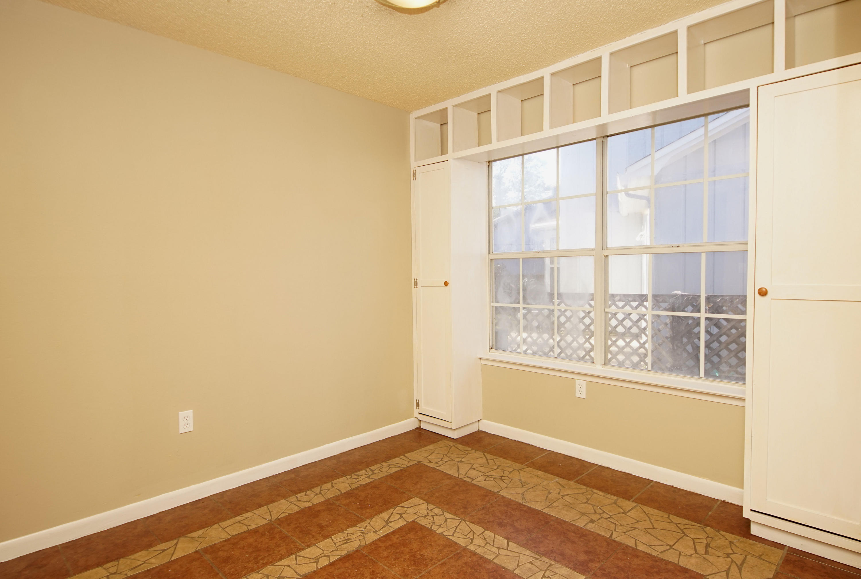 KELLY HILL ESTATES - Residential