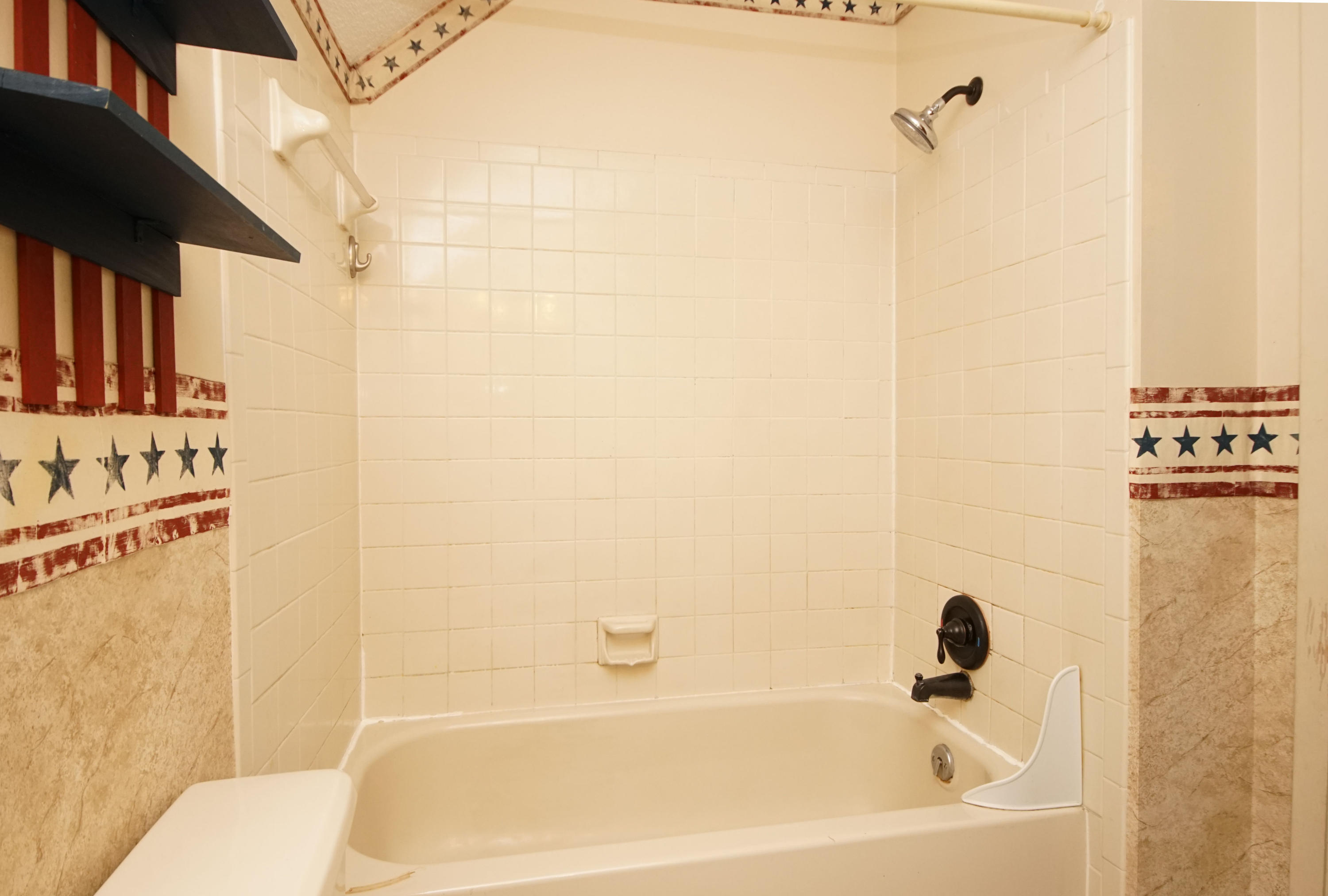 KELLY HILL ESTATES - Residential