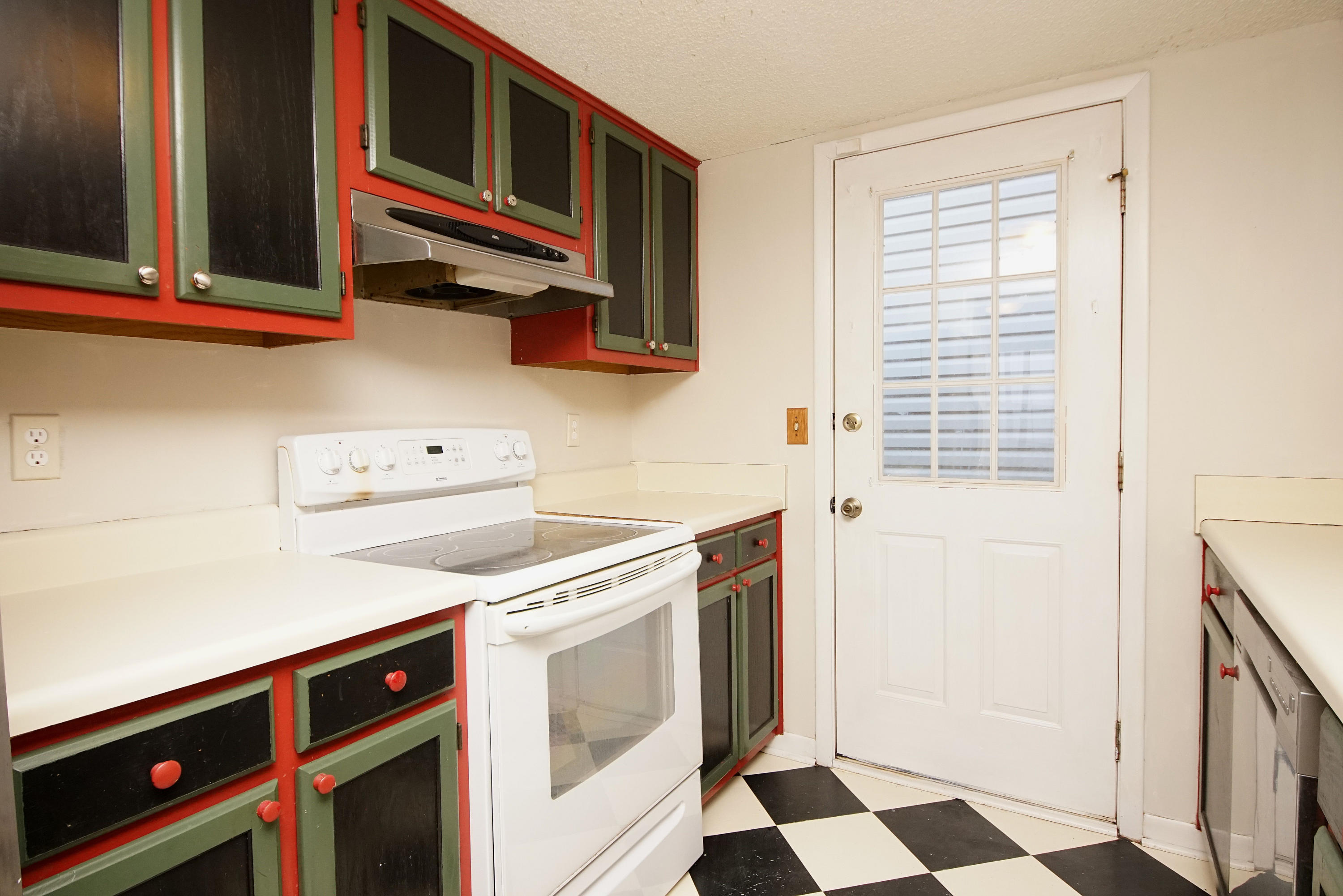 KELLY HILL ESTATES - Residential