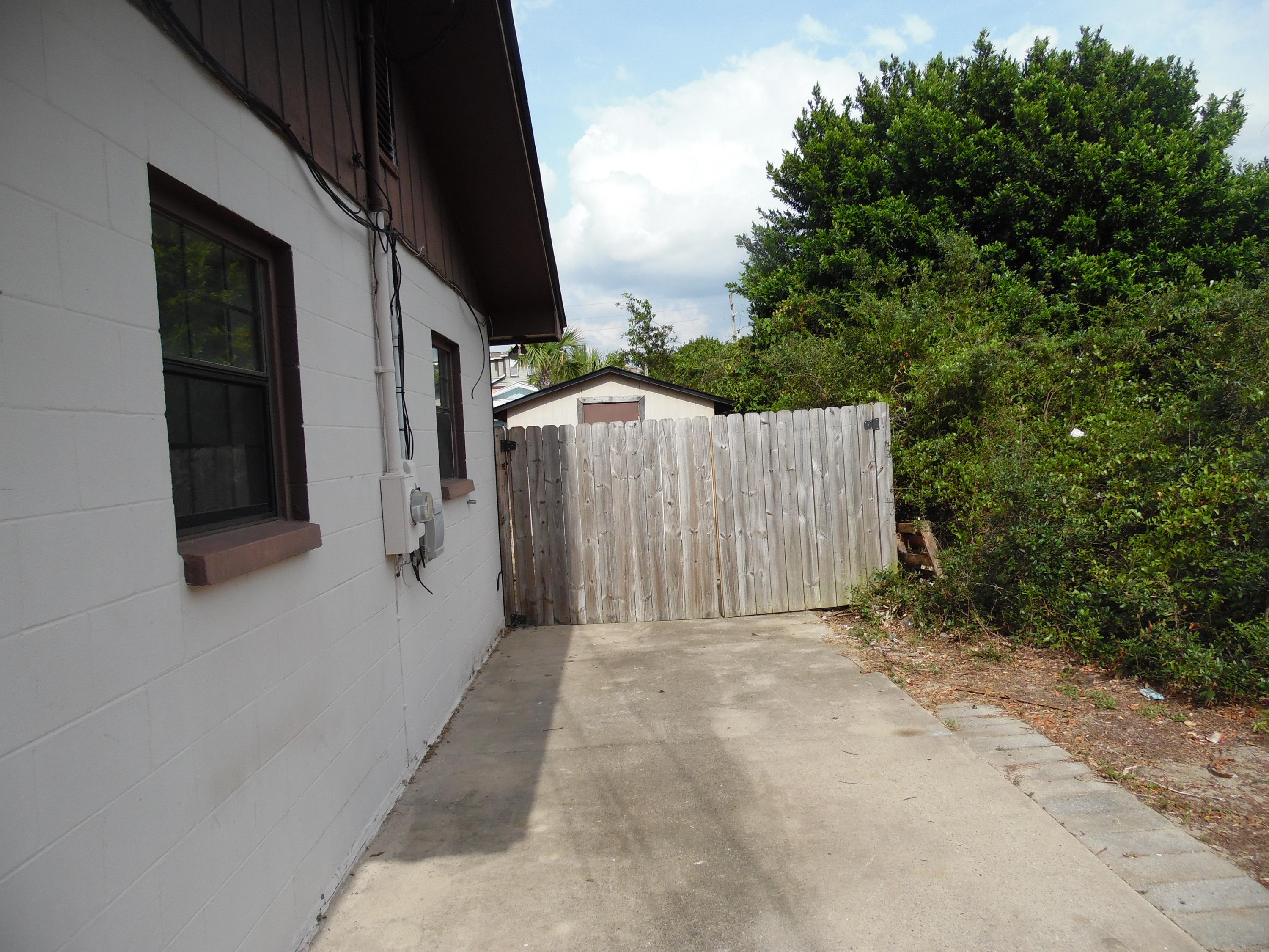 KISKA BEACH 1ST ADDN - Residential