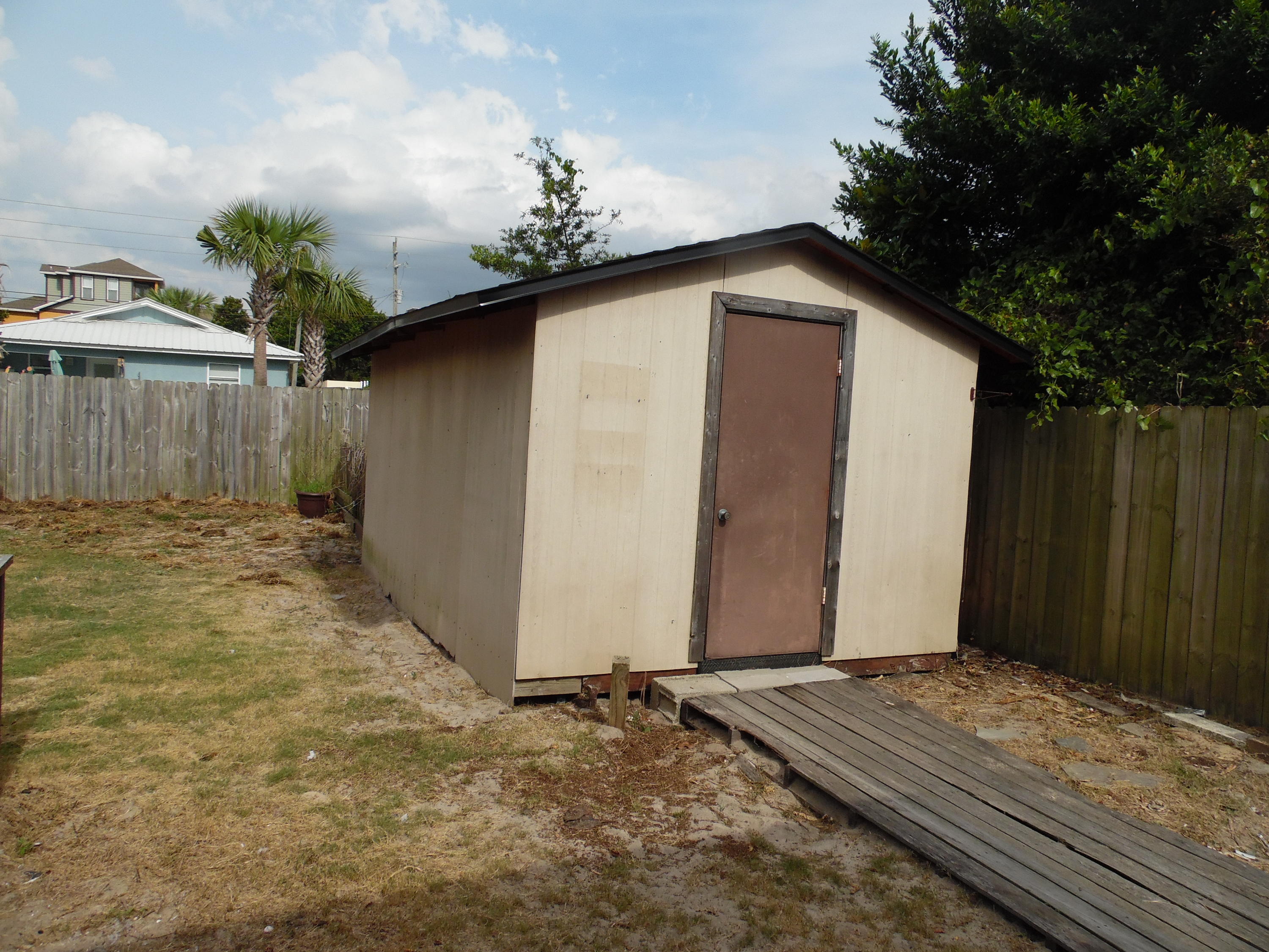 KISKA BEACH 1ST ADDN - Residential