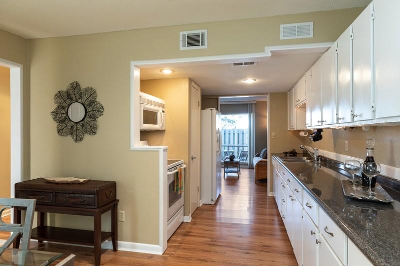 CASA DEL MAR - Residential