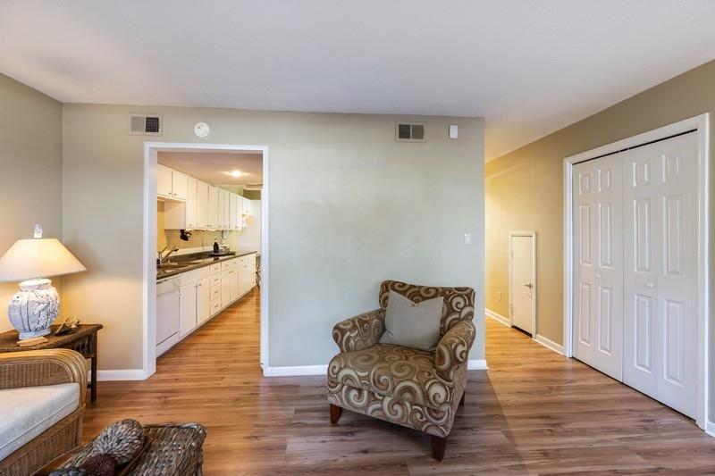 CASA DEL MAR - Residential