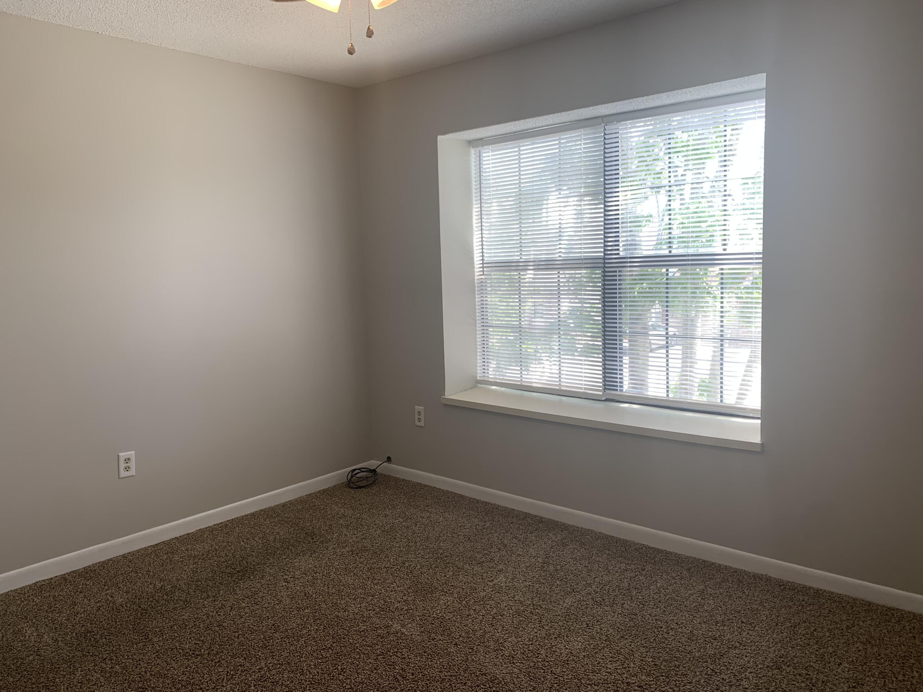 VIKING MANOR PH 1 - Residential Lease