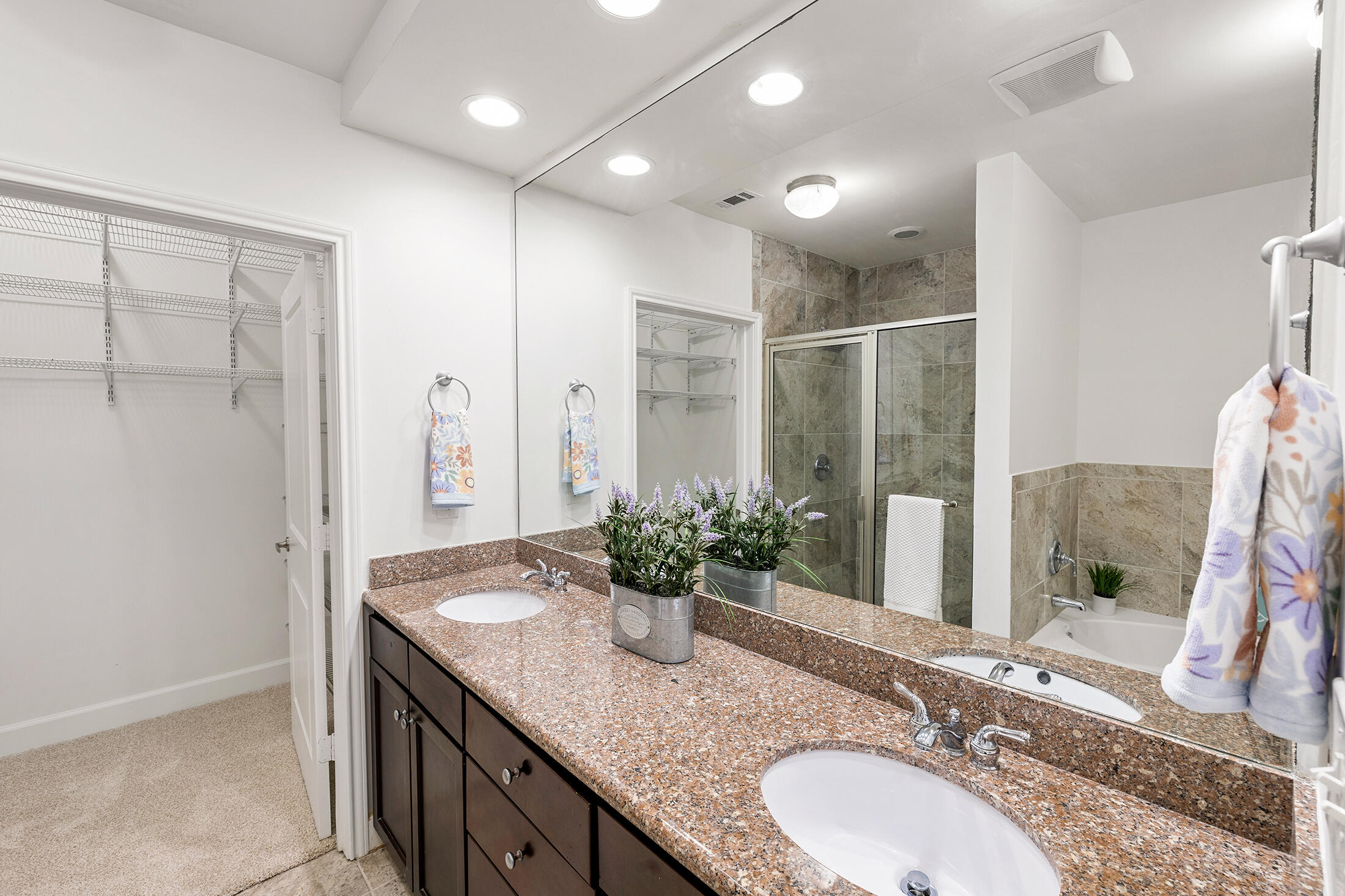 ISLAND RESERVE - Residential