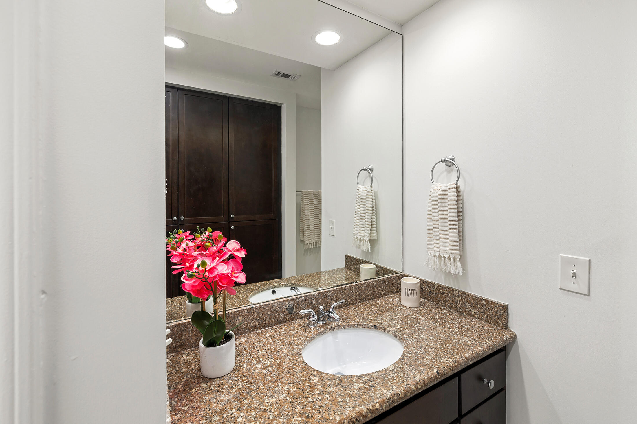 ISLAND RESERVE - Residential