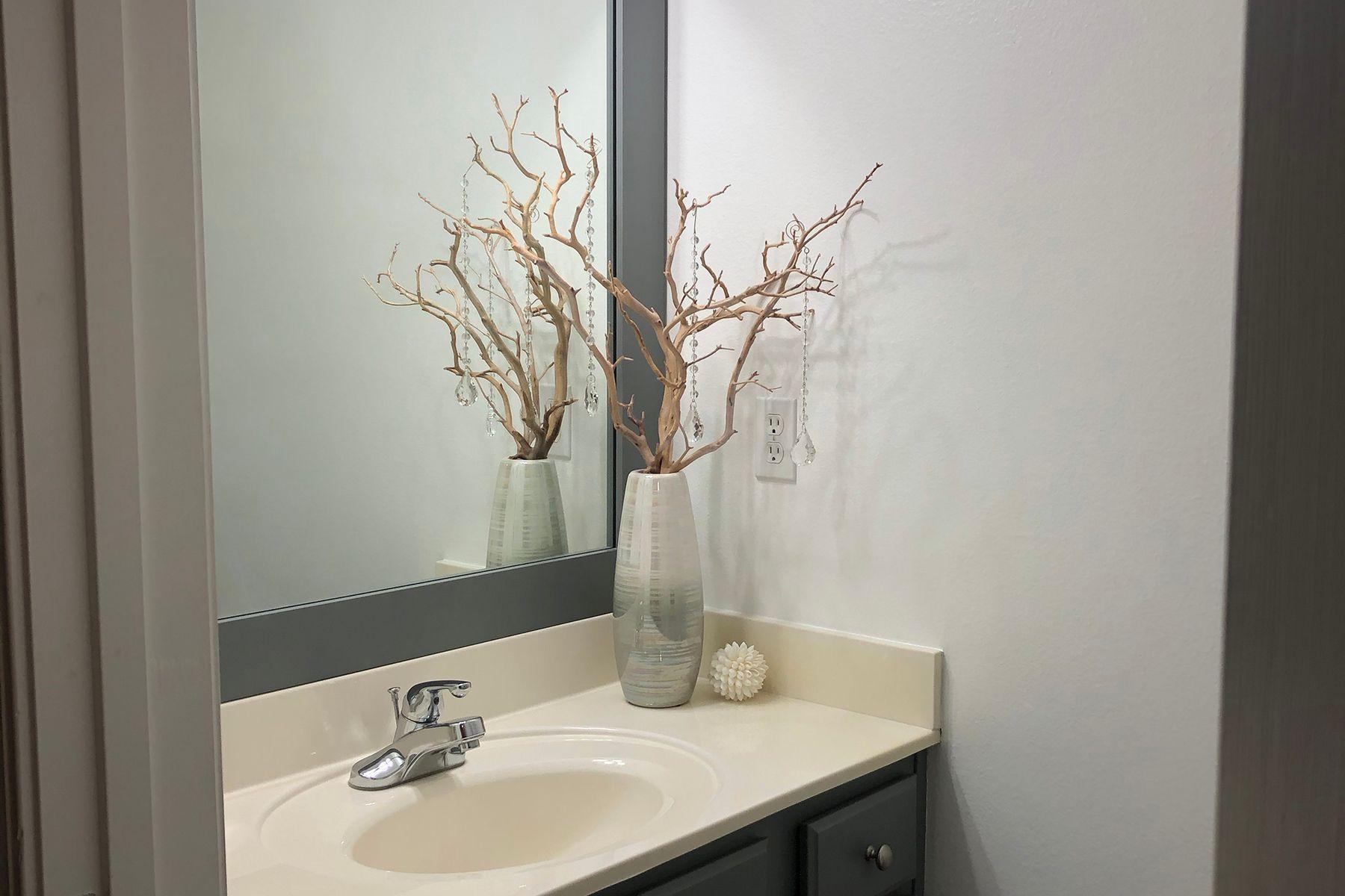 CARONDOLET T/H - Residential