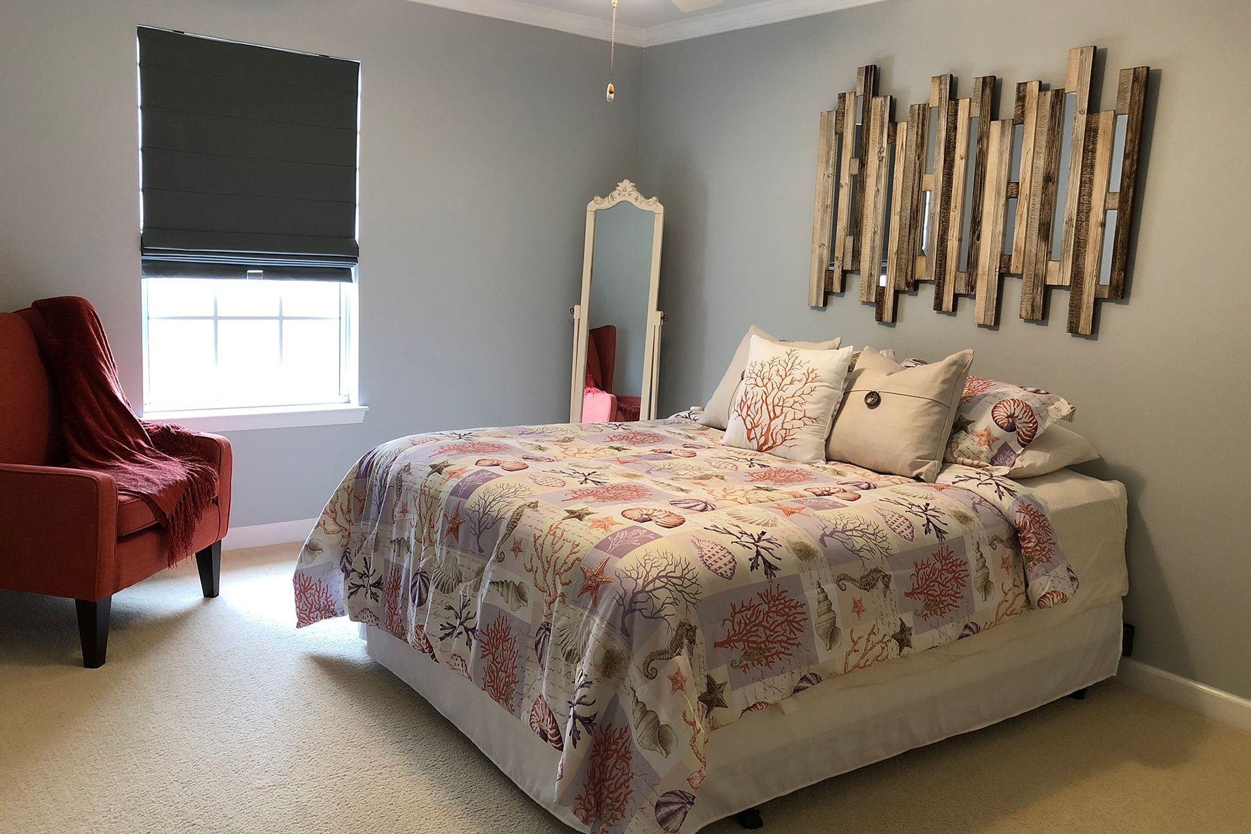 CARONDOLET T/H - Residential