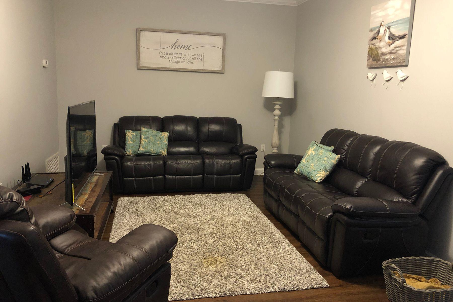 CARONDOLET T/H - Residential