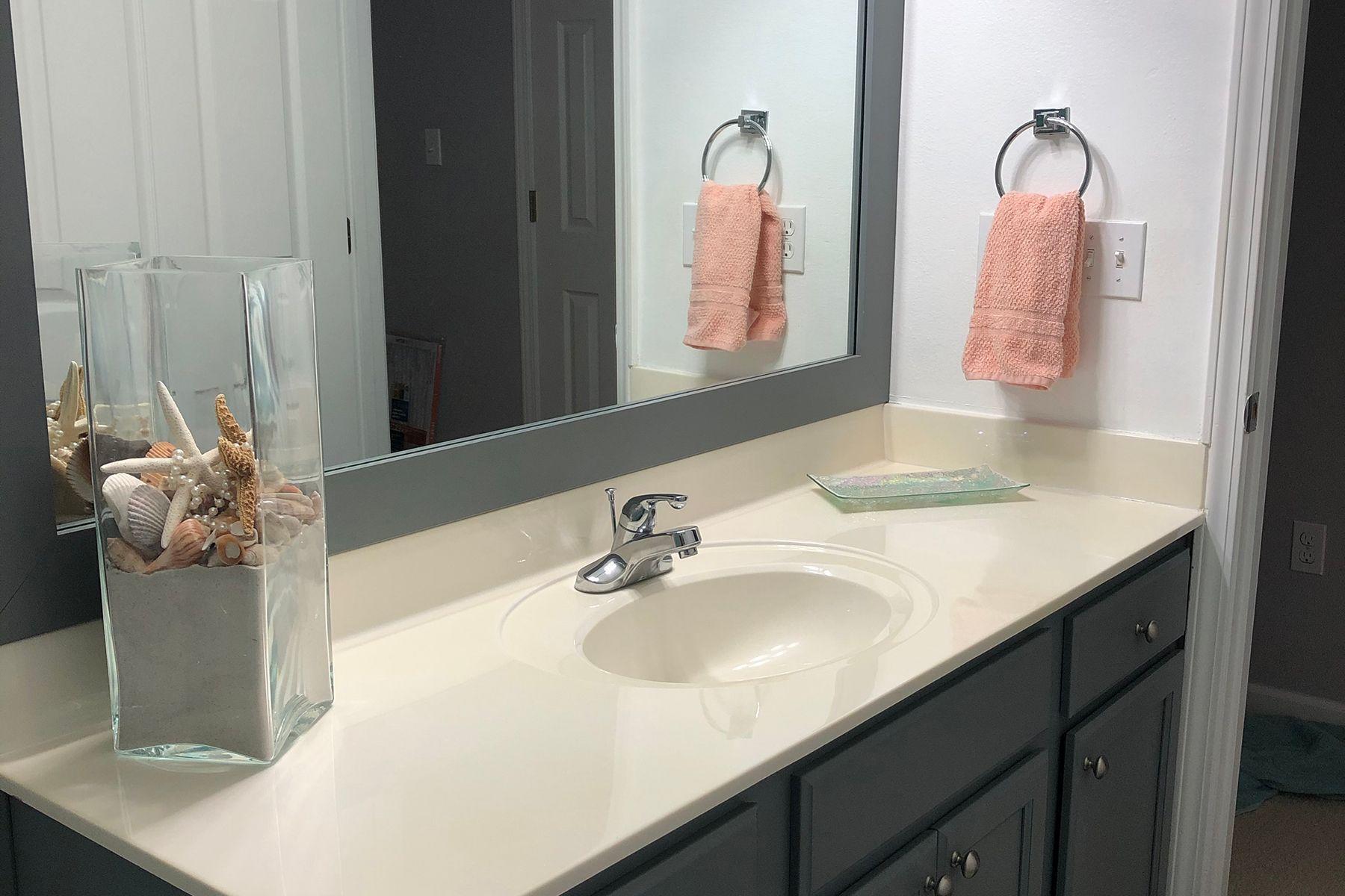 CARONDOLET T/H - Residential