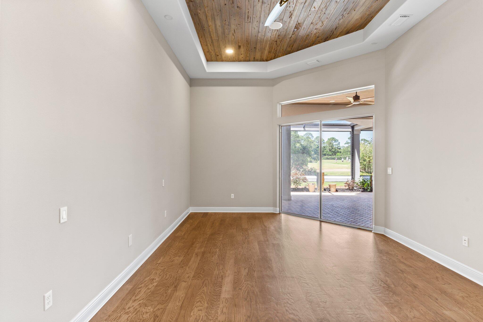 BURNT PINE - Residential