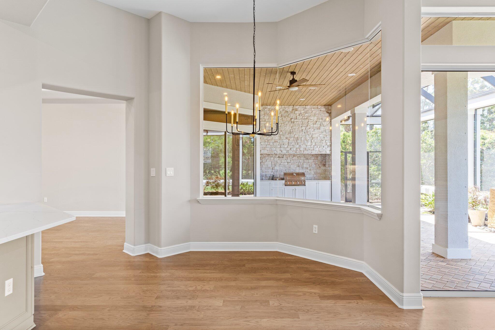 BURNT PINE - Residential
