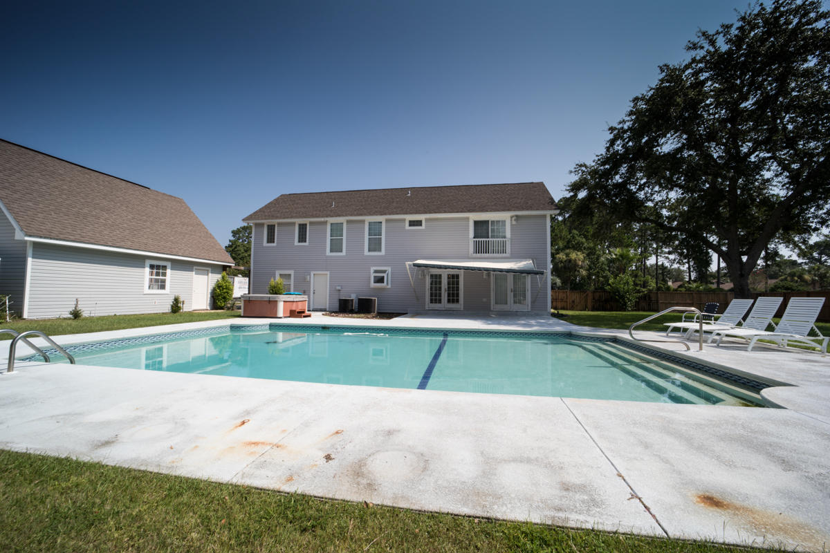 COLONY CLUB HARBOUR PH 1 - Residential