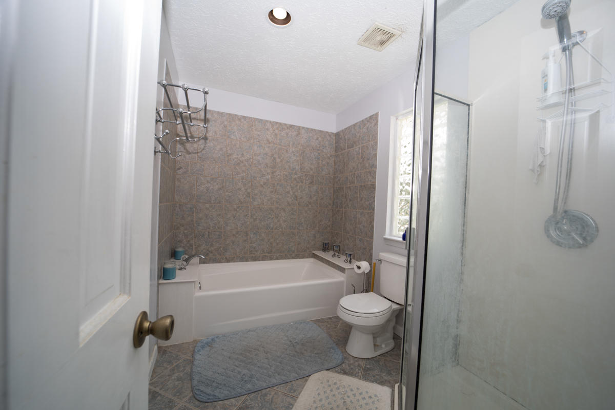 COLONY CLUB HARBOUR PH 1 - Residential
