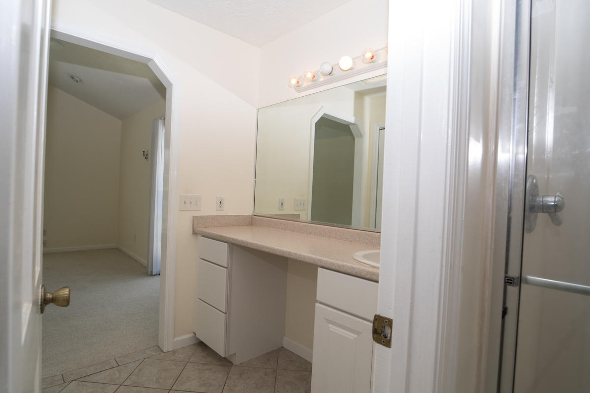 COLONY CLUB HARBOUR PH 1 - Residential