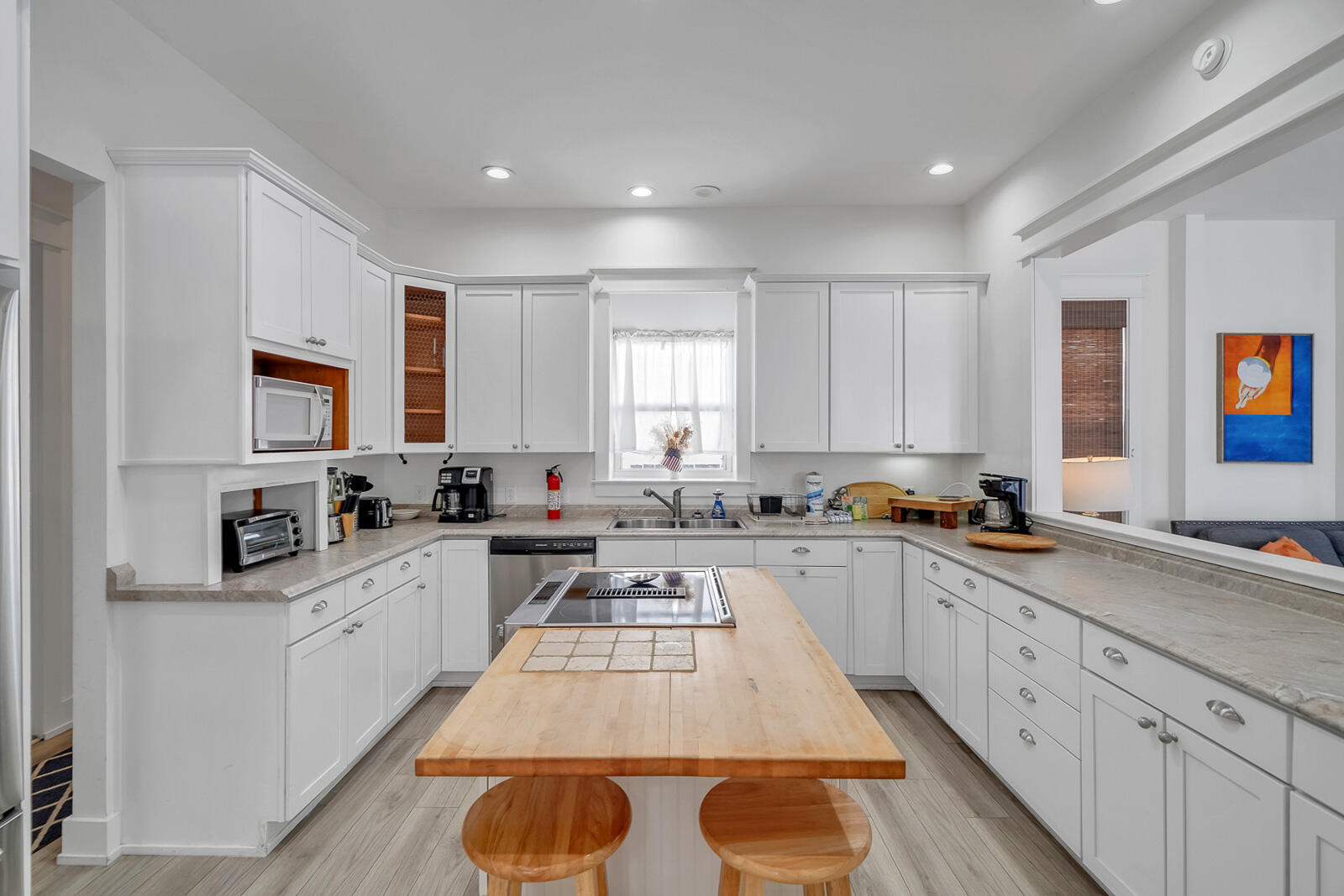 CRYSTAL BEACH - Residential