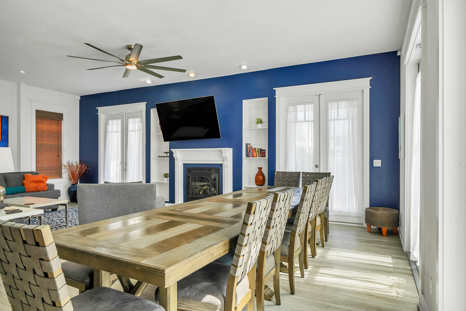 CRYSTAL BEACH - Residential