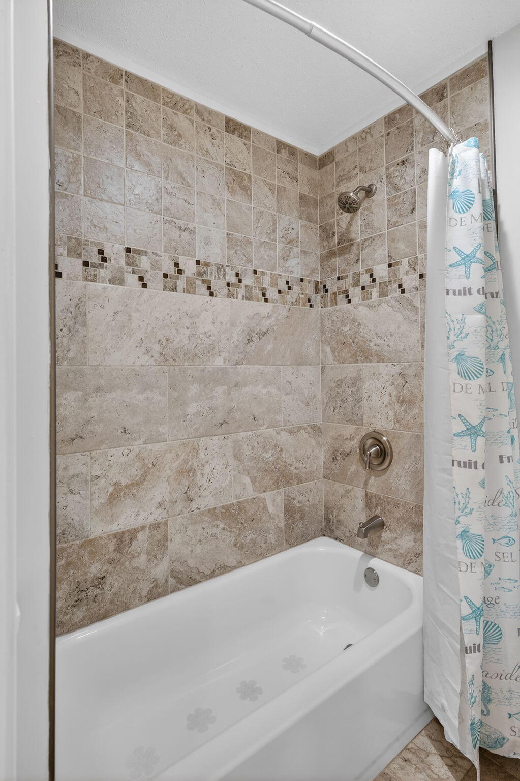 AUGUSTA VILLAGE CONDO - Residential