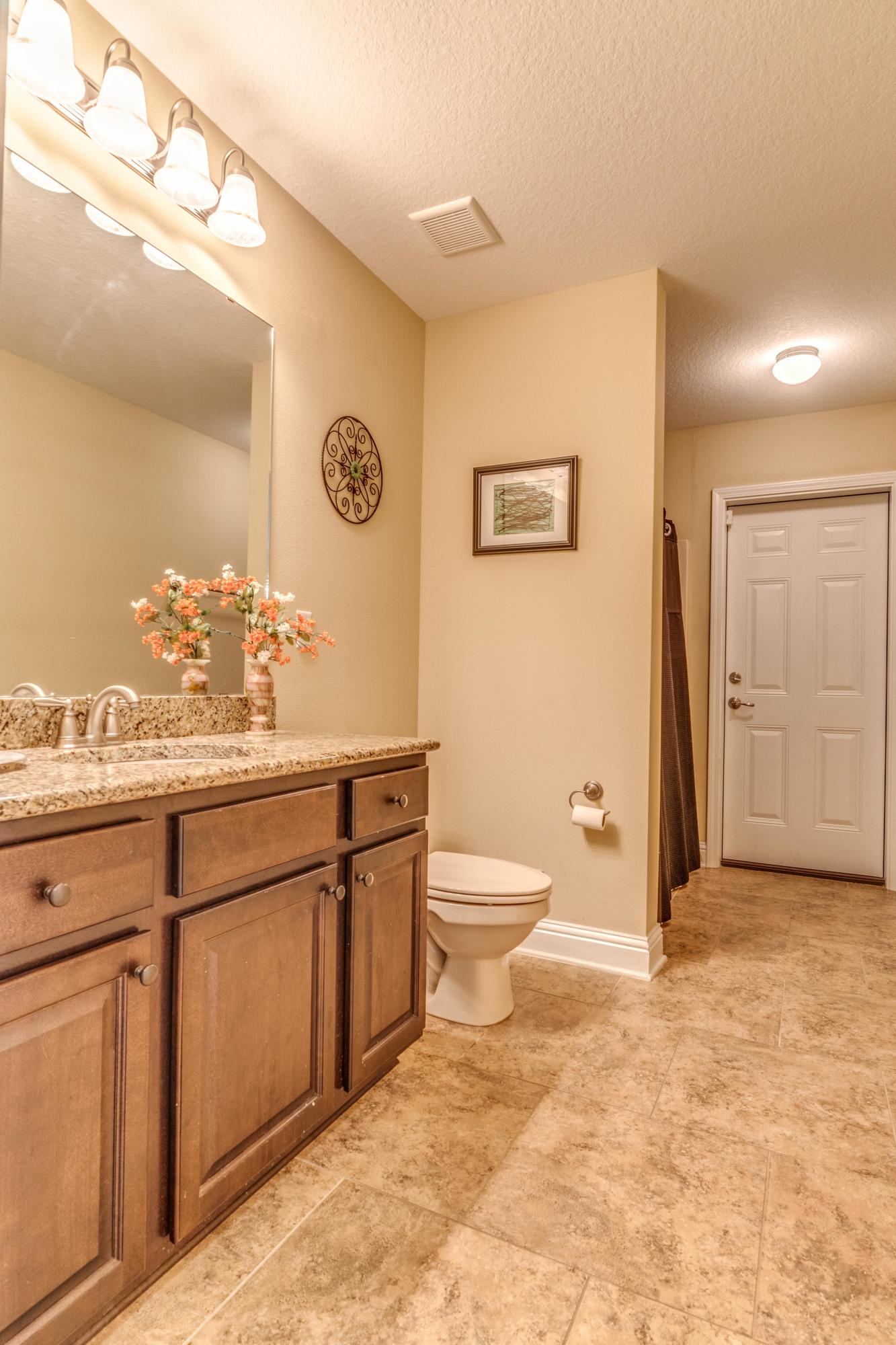 HOLLEY BY THE SEA - Residential