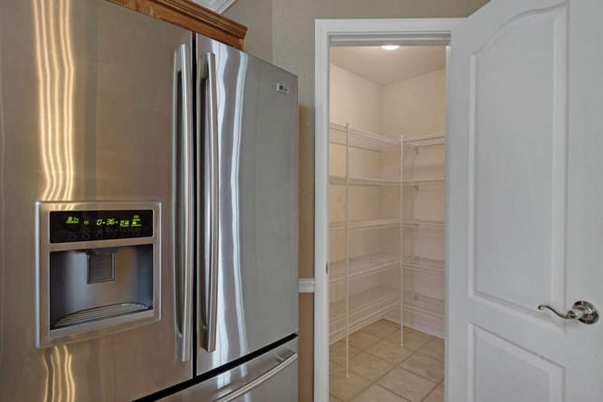 Emerald Lakes - Residential