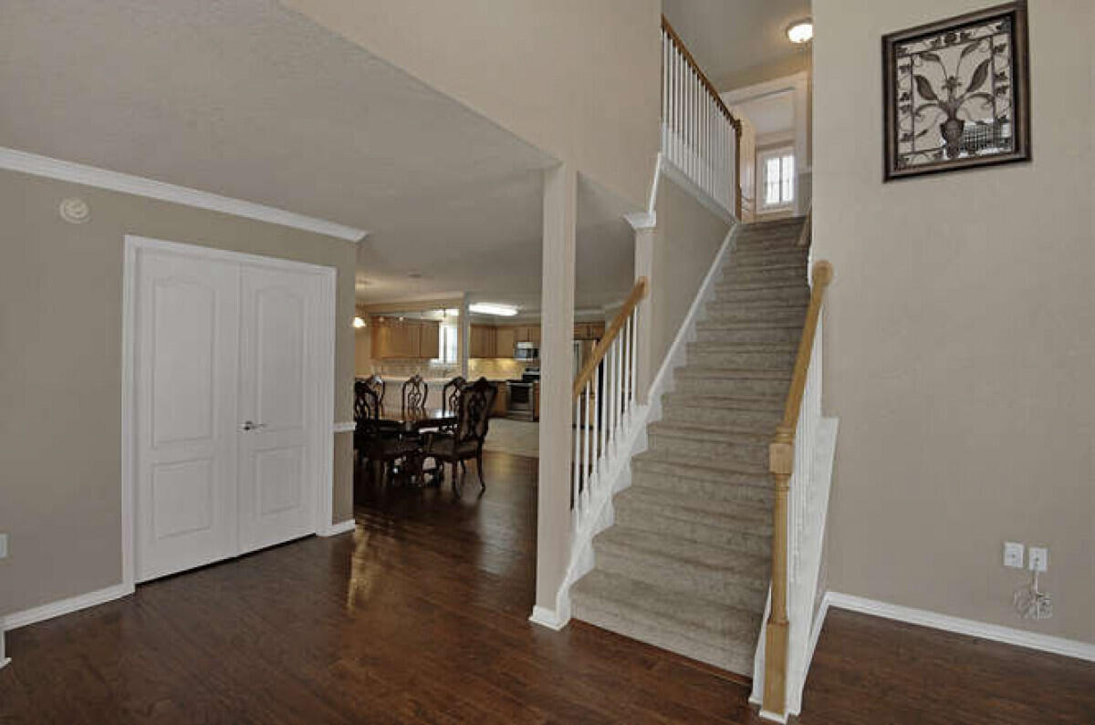 Emerald Lakes - Residential