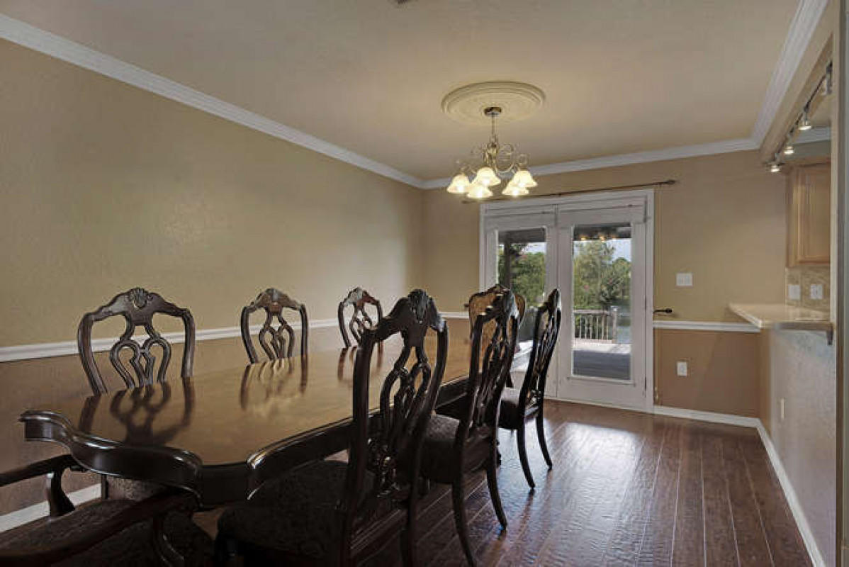 Emerald Lakes - Residential