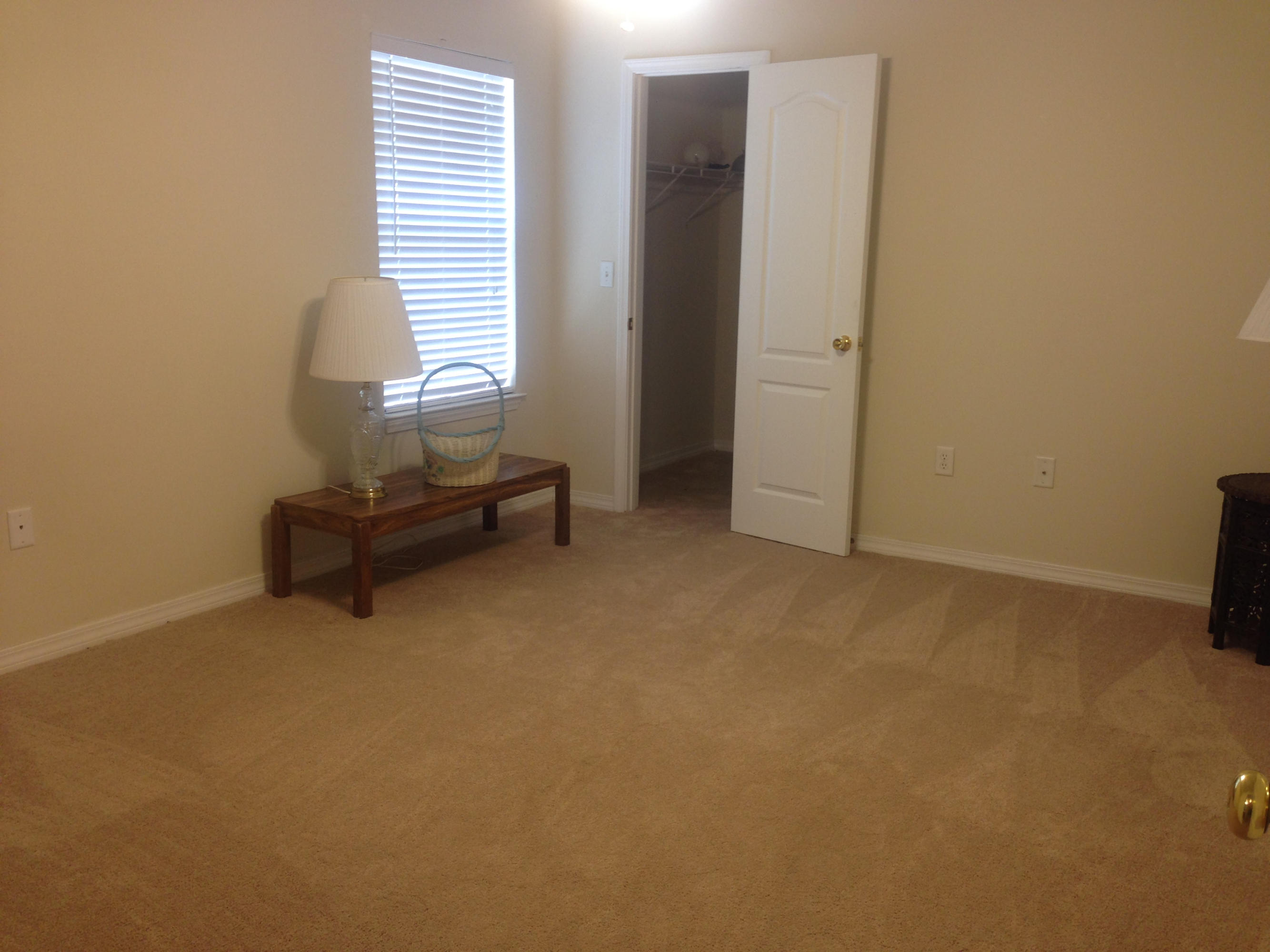 VILLA TASSO TOWN OF - Residential