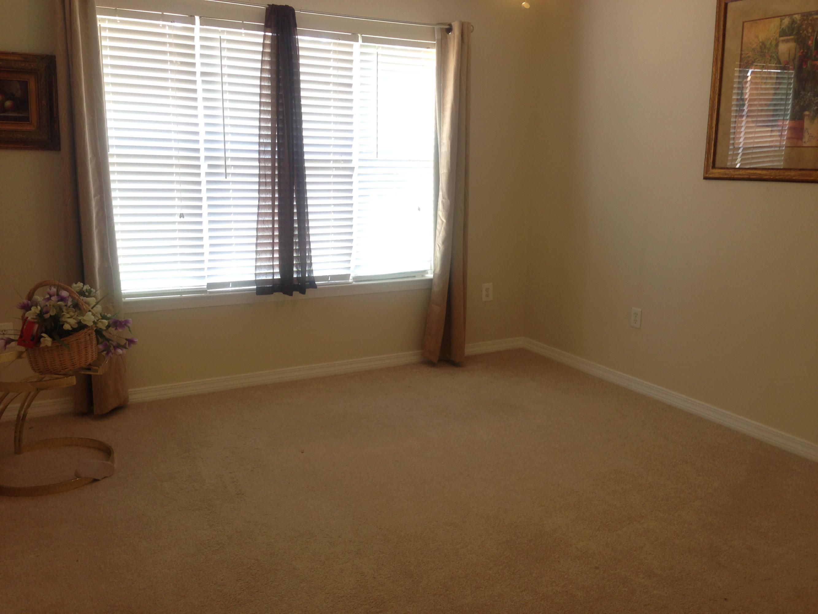 VILLA TASSO TOWN OF - Residential