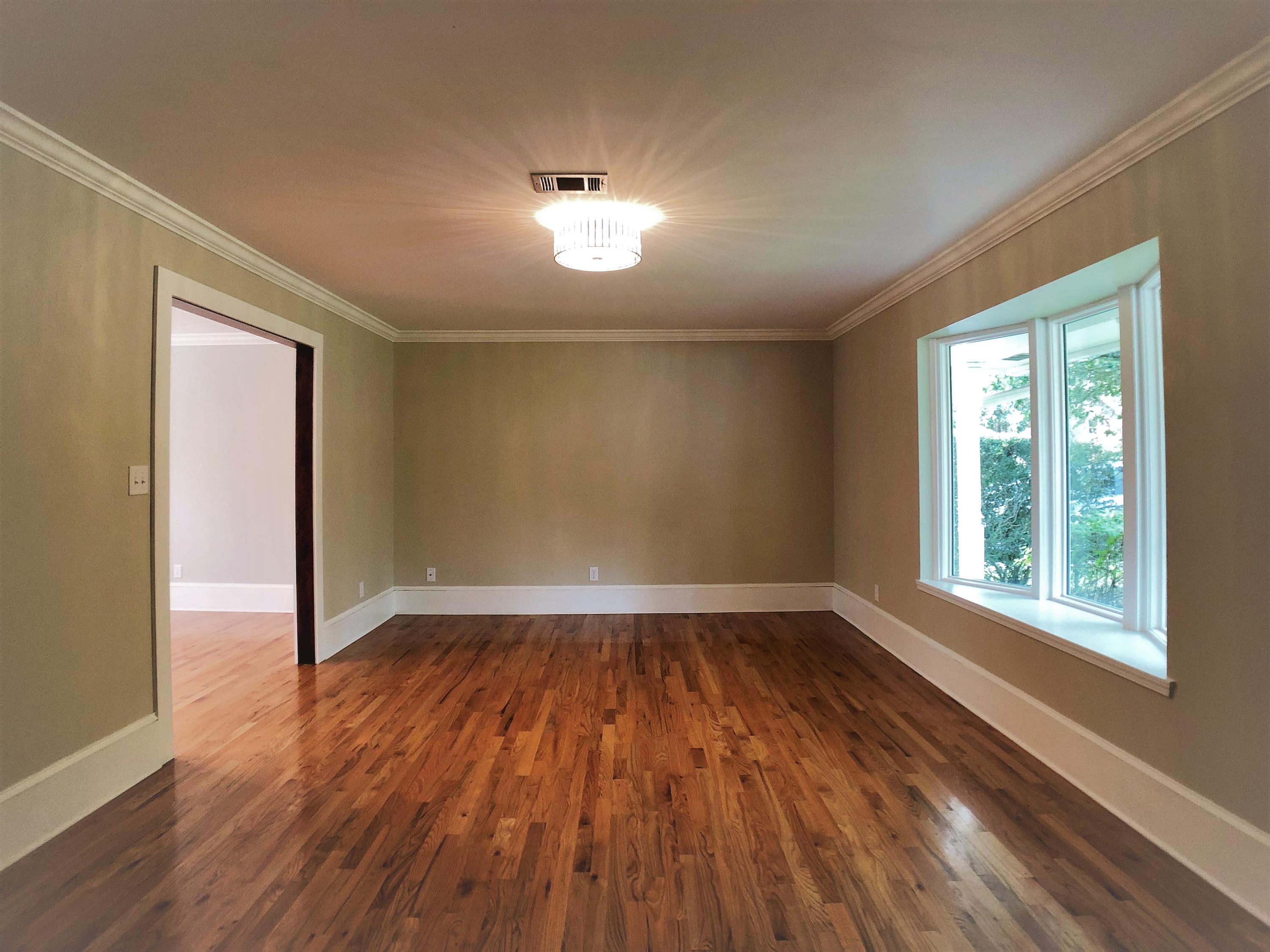 SHADY LANE - Residential