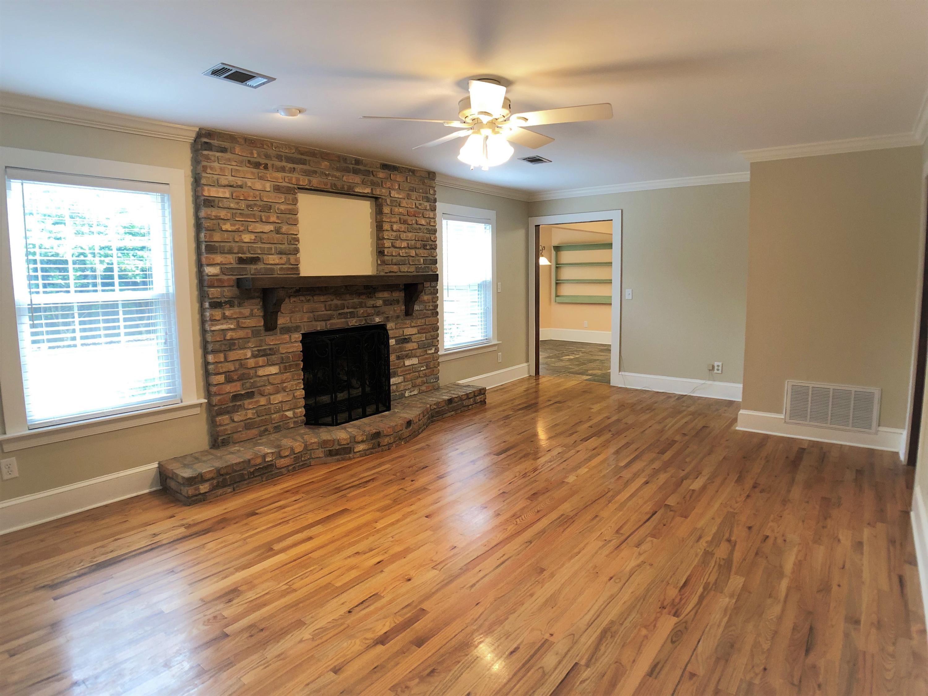 SHADY LANE - Residential