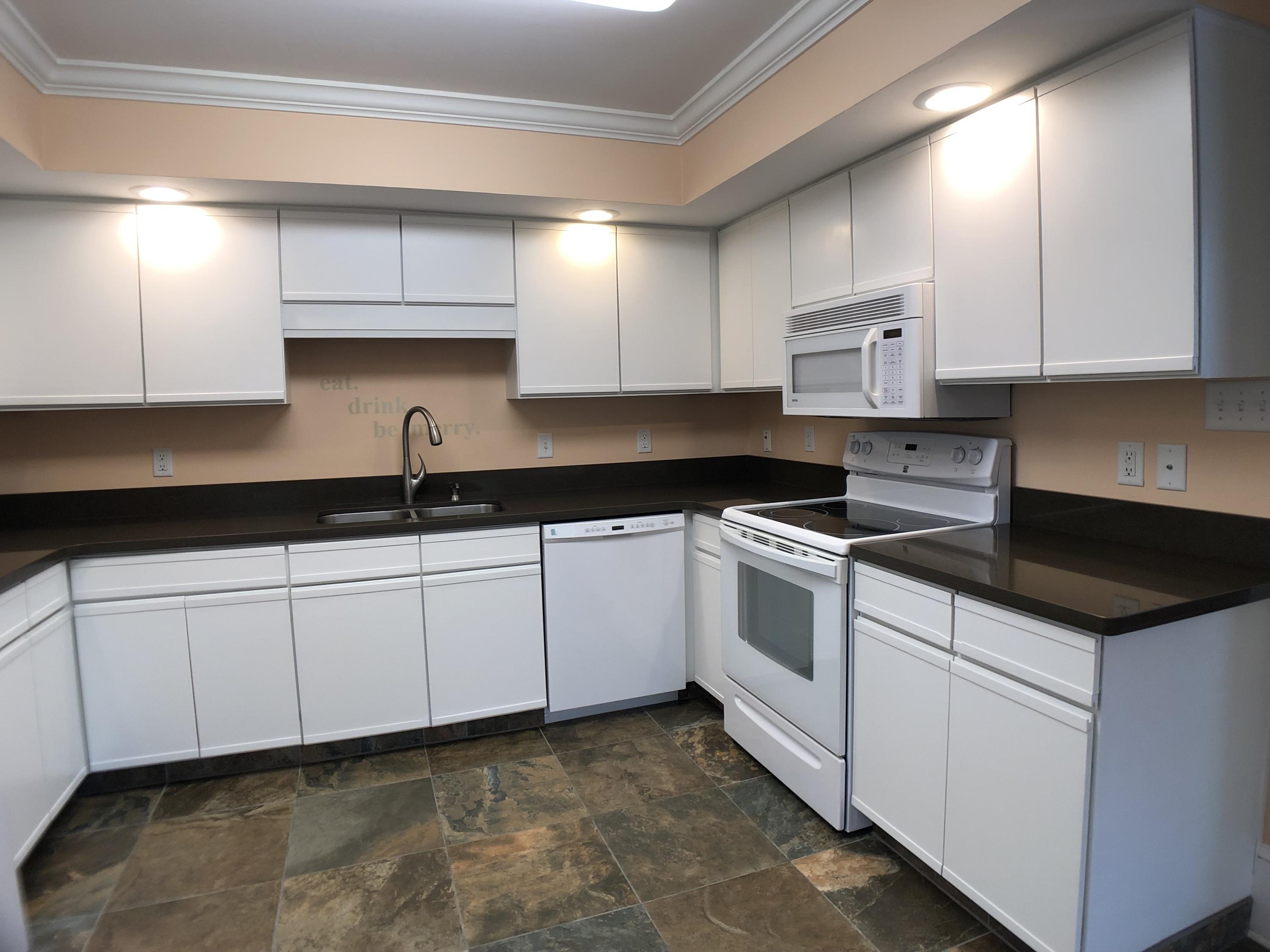 SHADY LANE - Residential