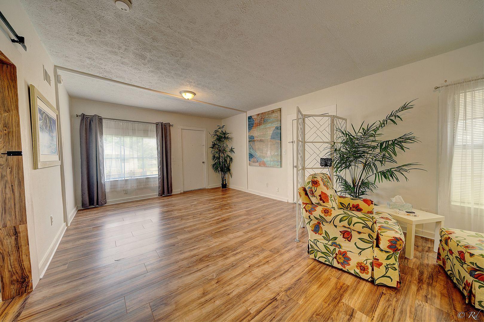 NO RECORDED SUBDIVISION - Residential