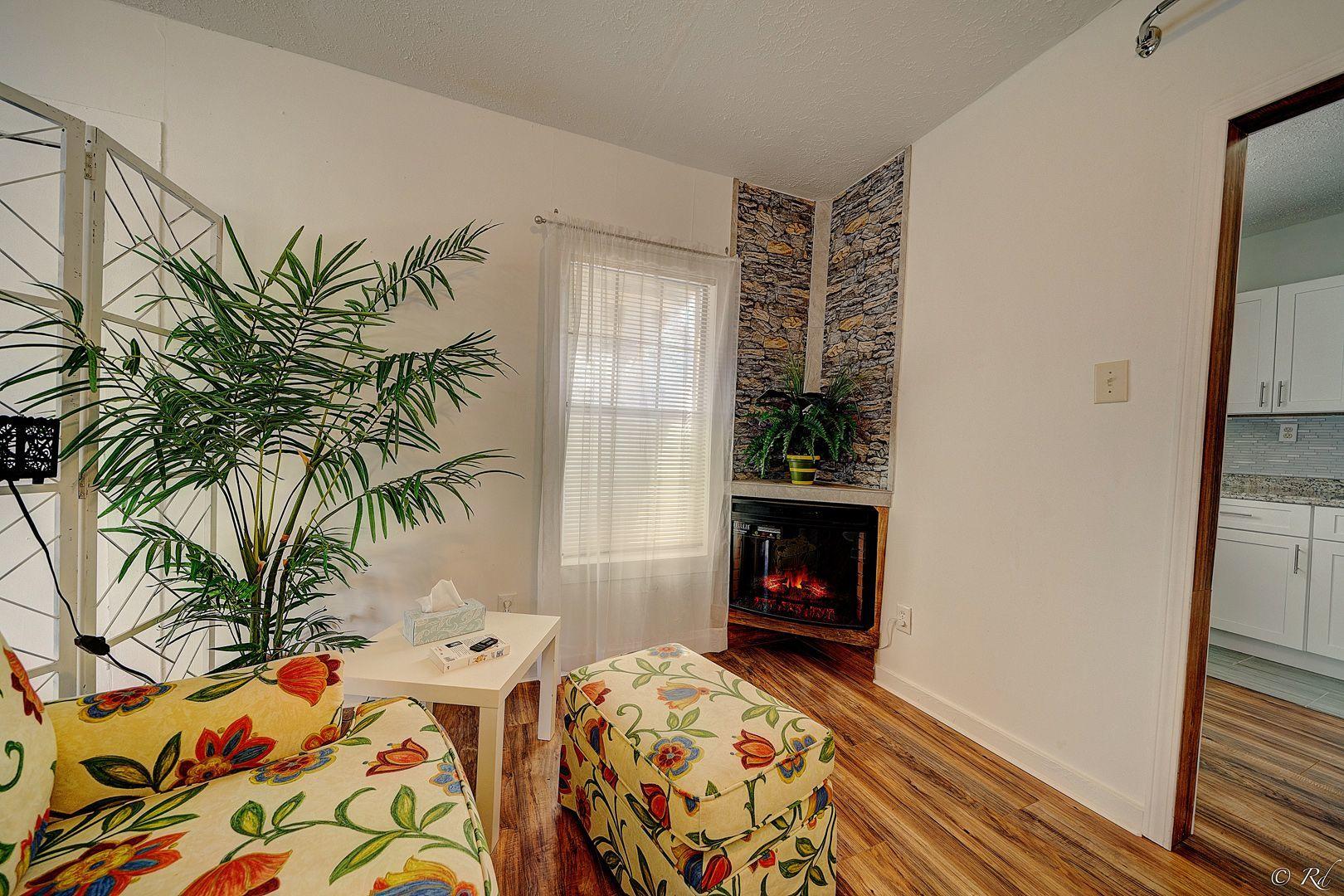 NO RECORDED SUBDIVISION - Residential