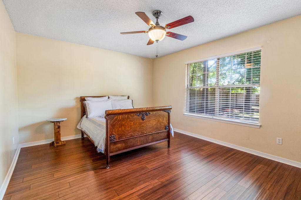 CEDAR RIDGE - Residential