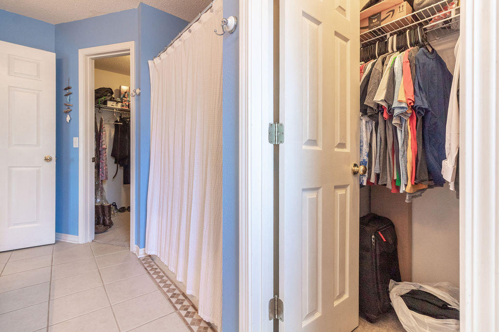 CEDAR RIDGE - Residential