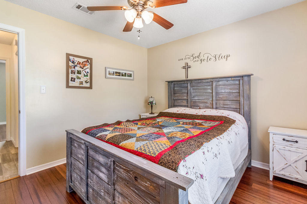 CEDAR RIDGE - Residential