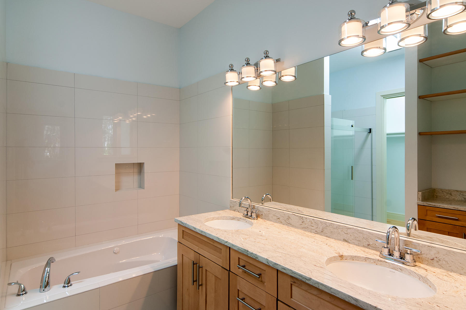 WHITES GULFVIEW ESTATES - Residential