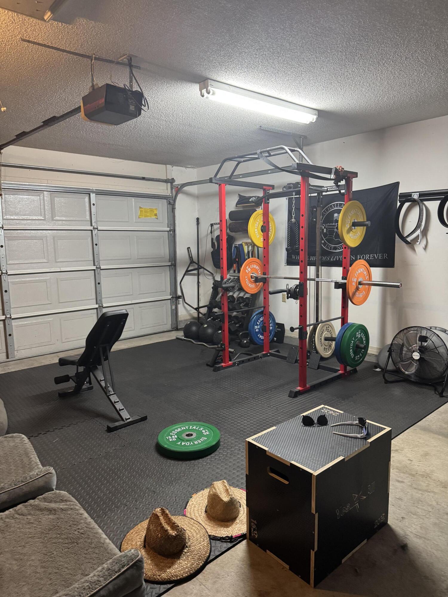 WOODLAND PARK ESTATES - Residential