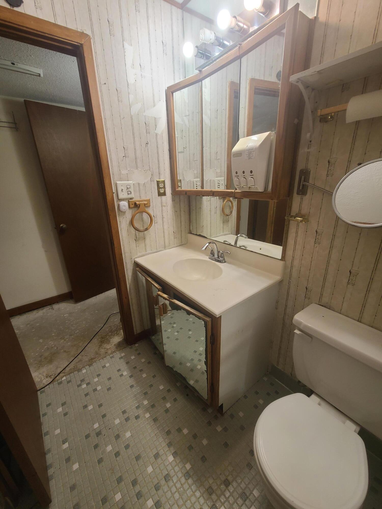 PIER ONE CONDO - Residential