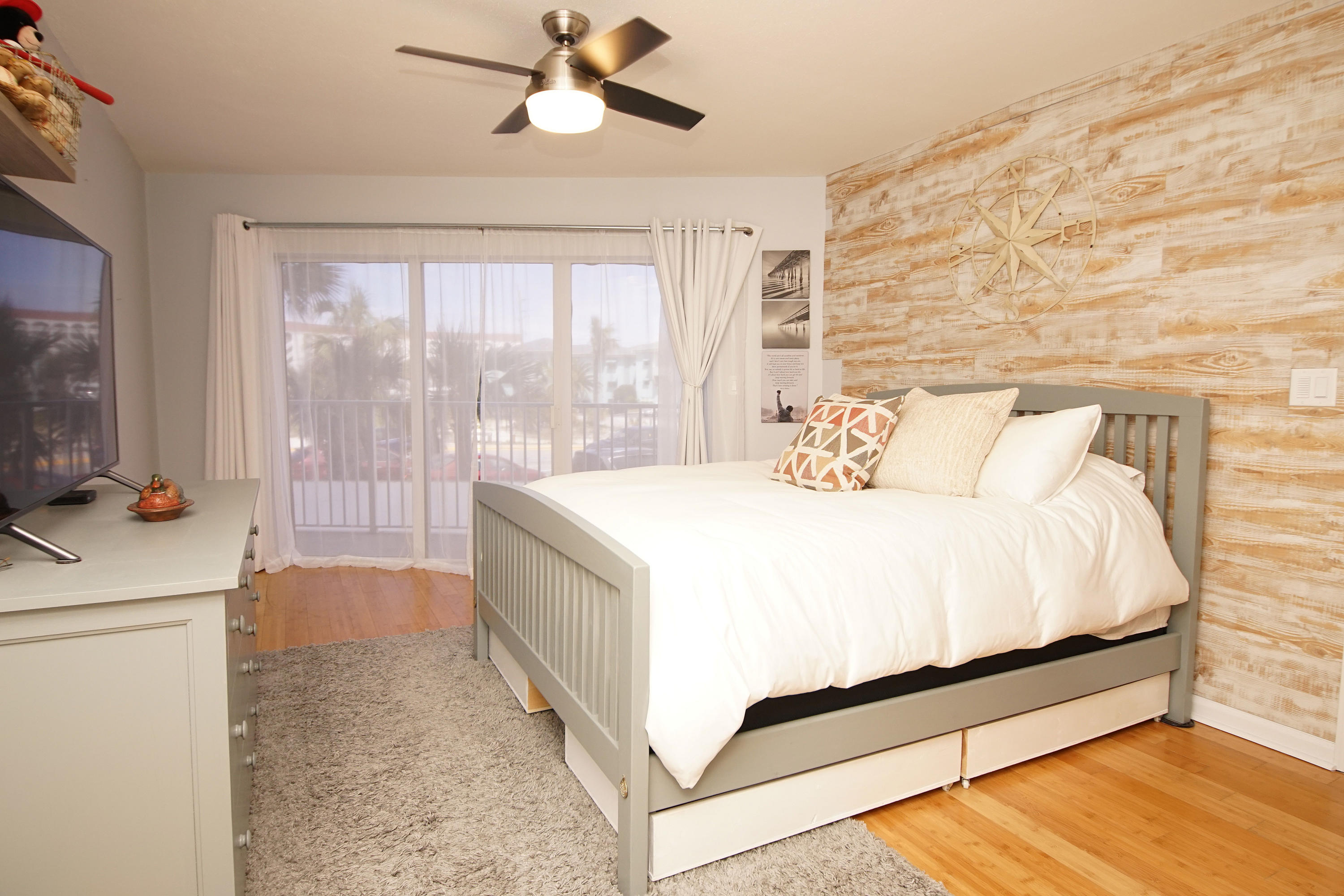 SEACREST CONDOMINIUMS - Residential