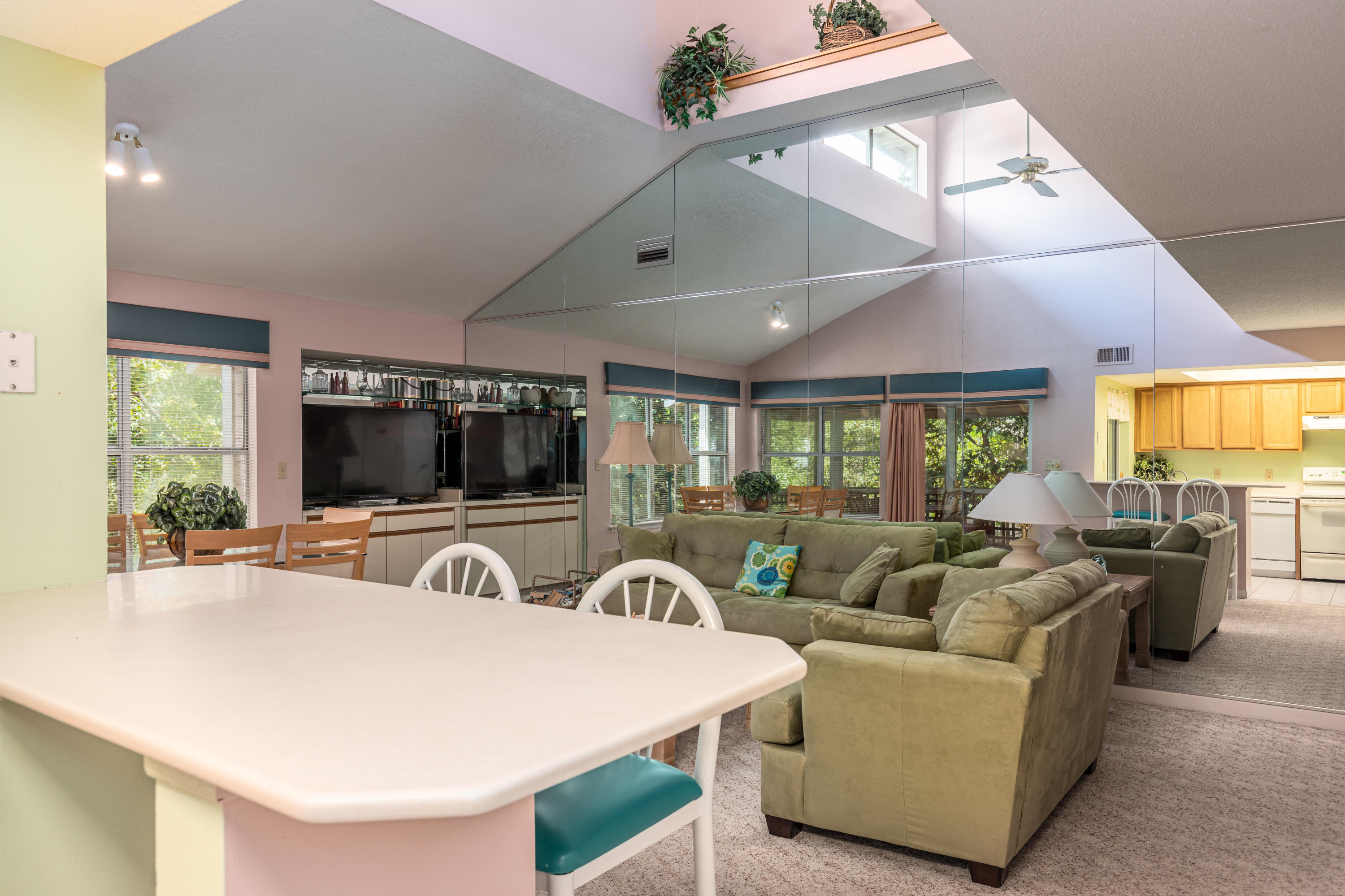 HIDDEN DUNES BEACH COTTAGES 2 - Residential