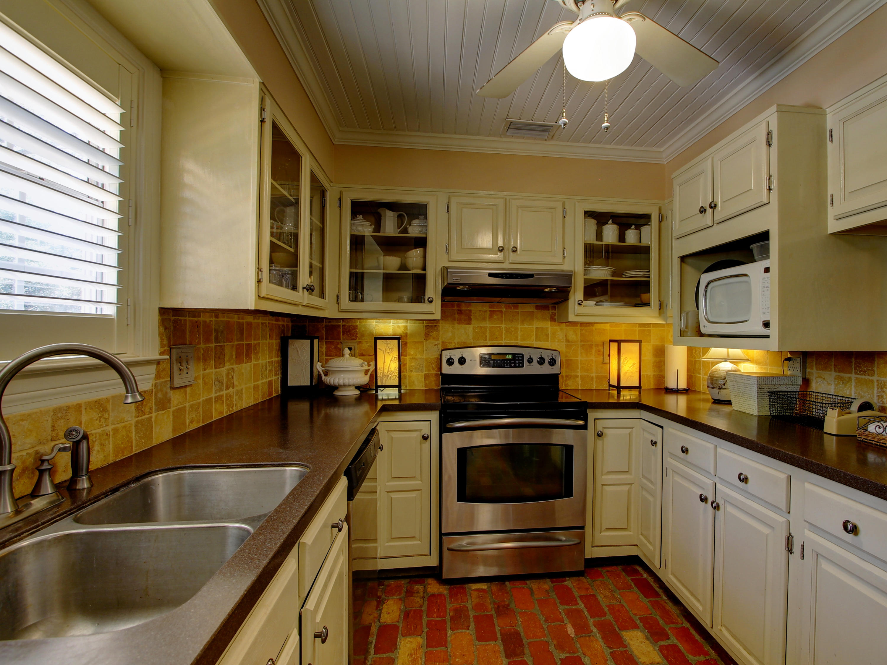 JOES BAYOU 1ST ADDN - Residential